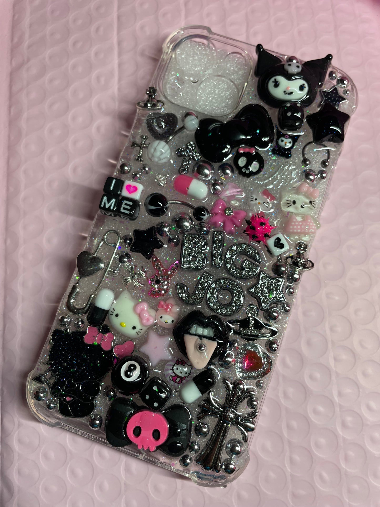 Custom Junk Phone Cases °❀⋆.ೃ࿔*:･