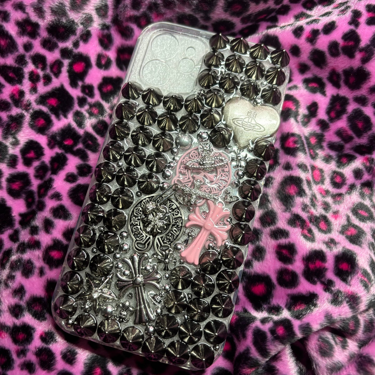 Punkstar Studded Cases・゜✭・.・✫